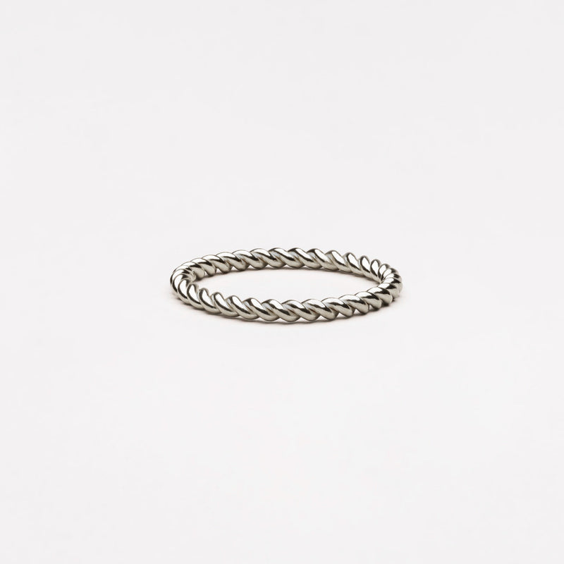 Eternal Twist Ring