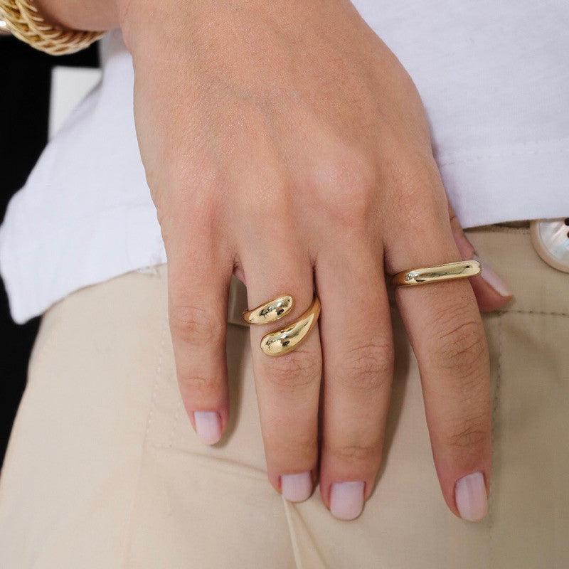 Dewdrop Ring – 18K Gold, Waterproof & Hypoallergenic