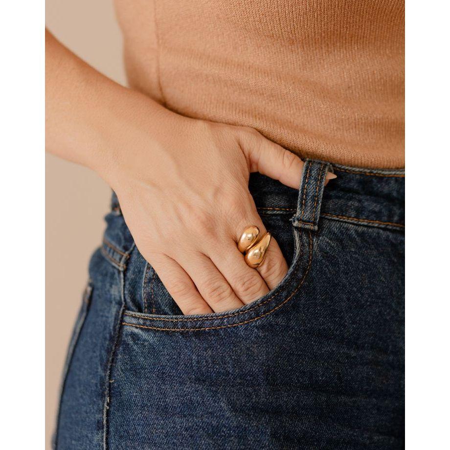 Dewdrop Ring – 18K Gold, Waterproof & Hypoallergenic