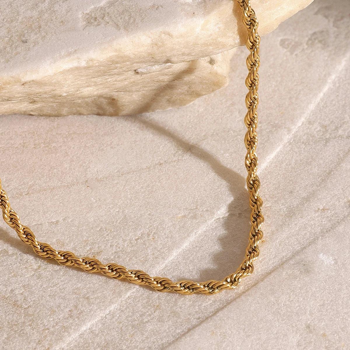 Free Eternal Trio Necklace