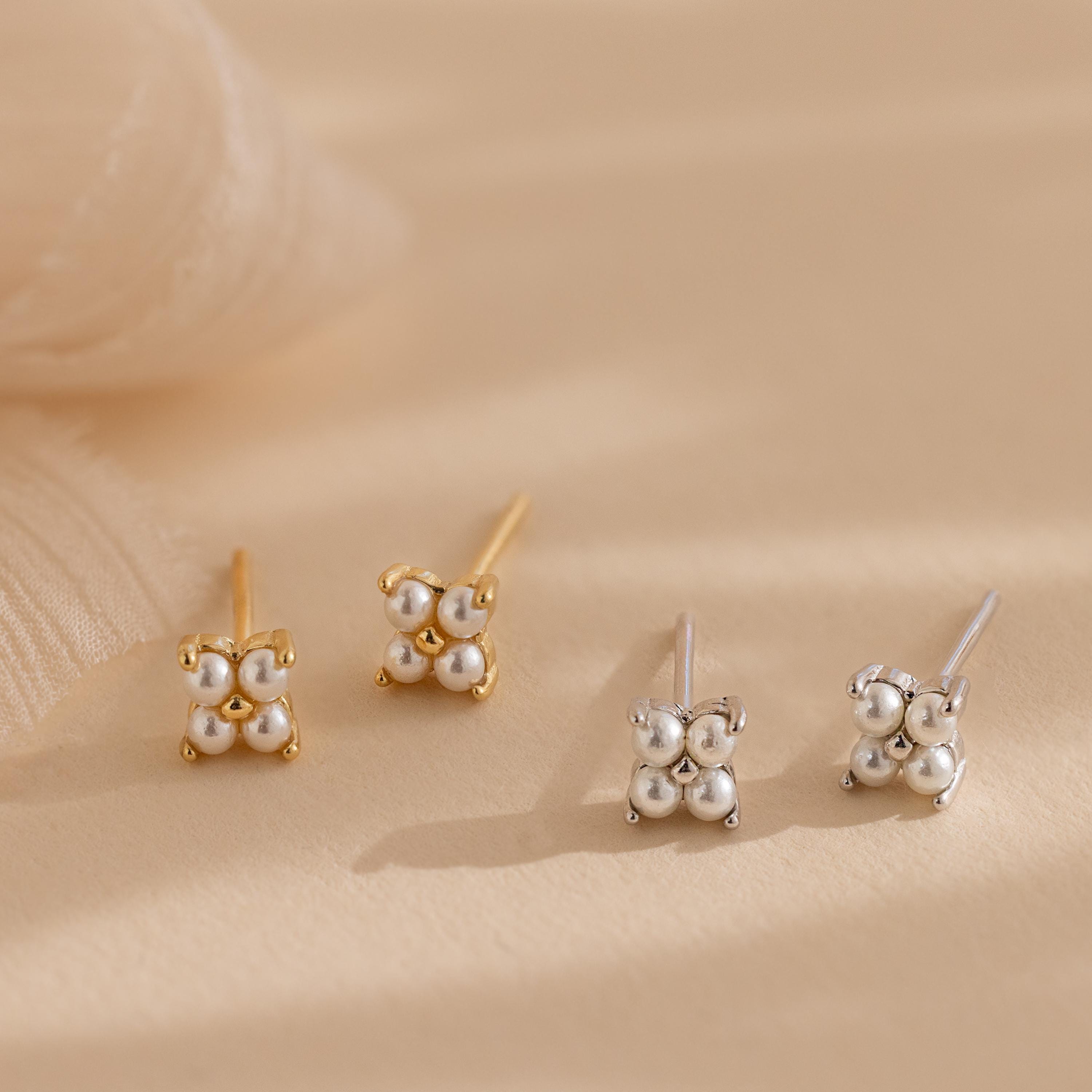 Nova Pearl Studs Earrings – 18K Gold, Waterproof & Hypoallergenic