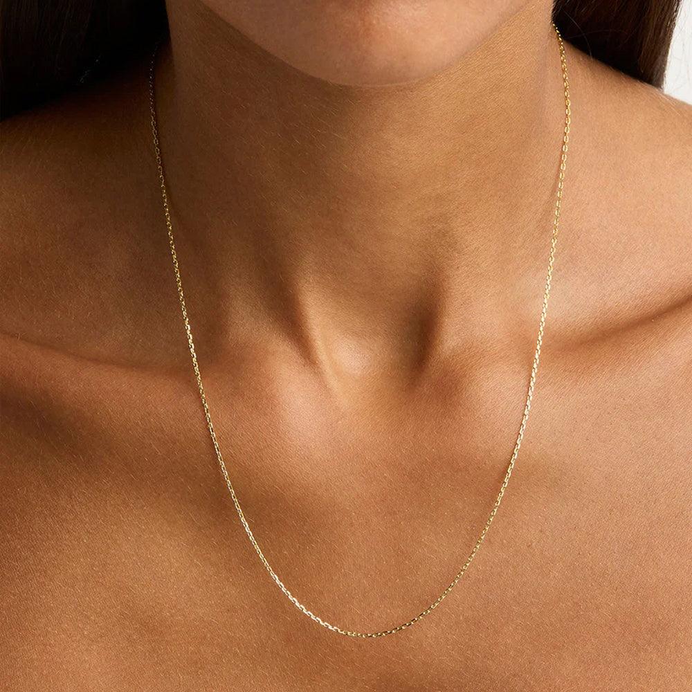 Lunar Grace Necklace – 18K Gold, Waterproof & Hypoallergenic