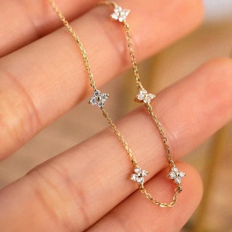 Halo Zircon Bracelet – 18K Gold, Waterproof & Hypoallergenic