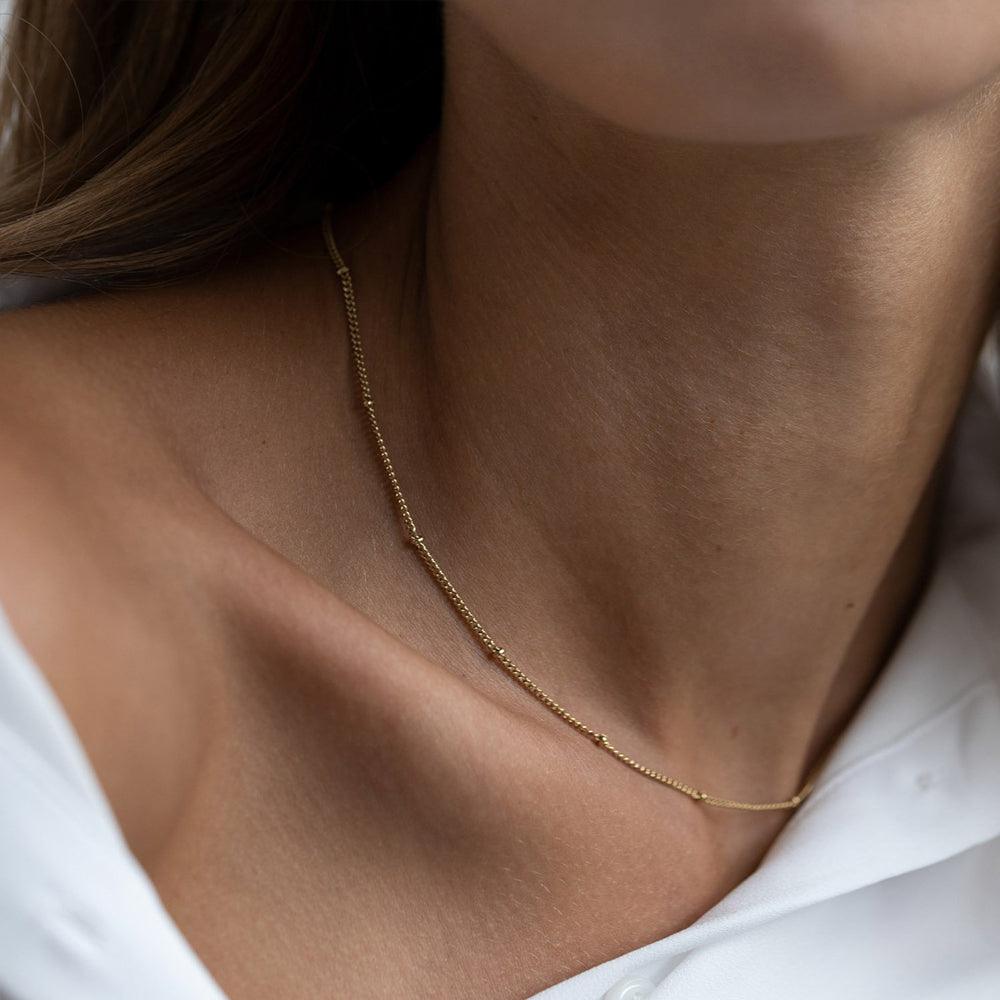 Amira Minimal Necklace