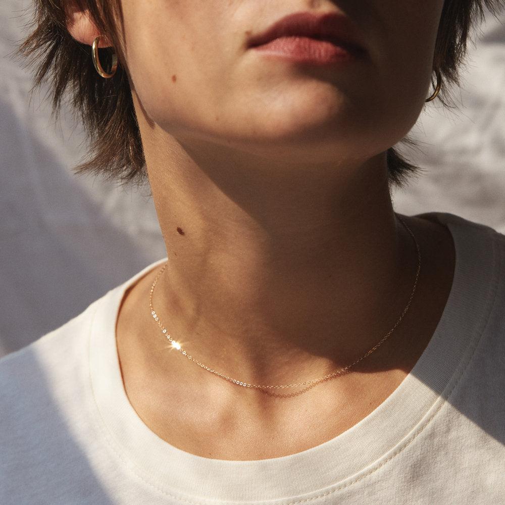 Lunar Grace Necklace – 18K Gold, Waterproof & Hypoallergenic