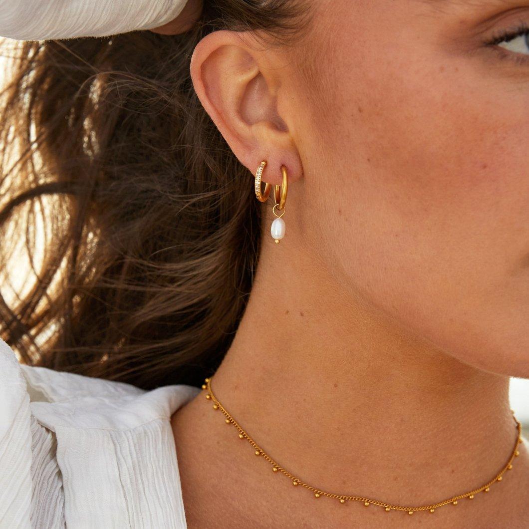 Shimmer Zircon Hoops – 18K Gold, Waterproof & Hypoallergenic