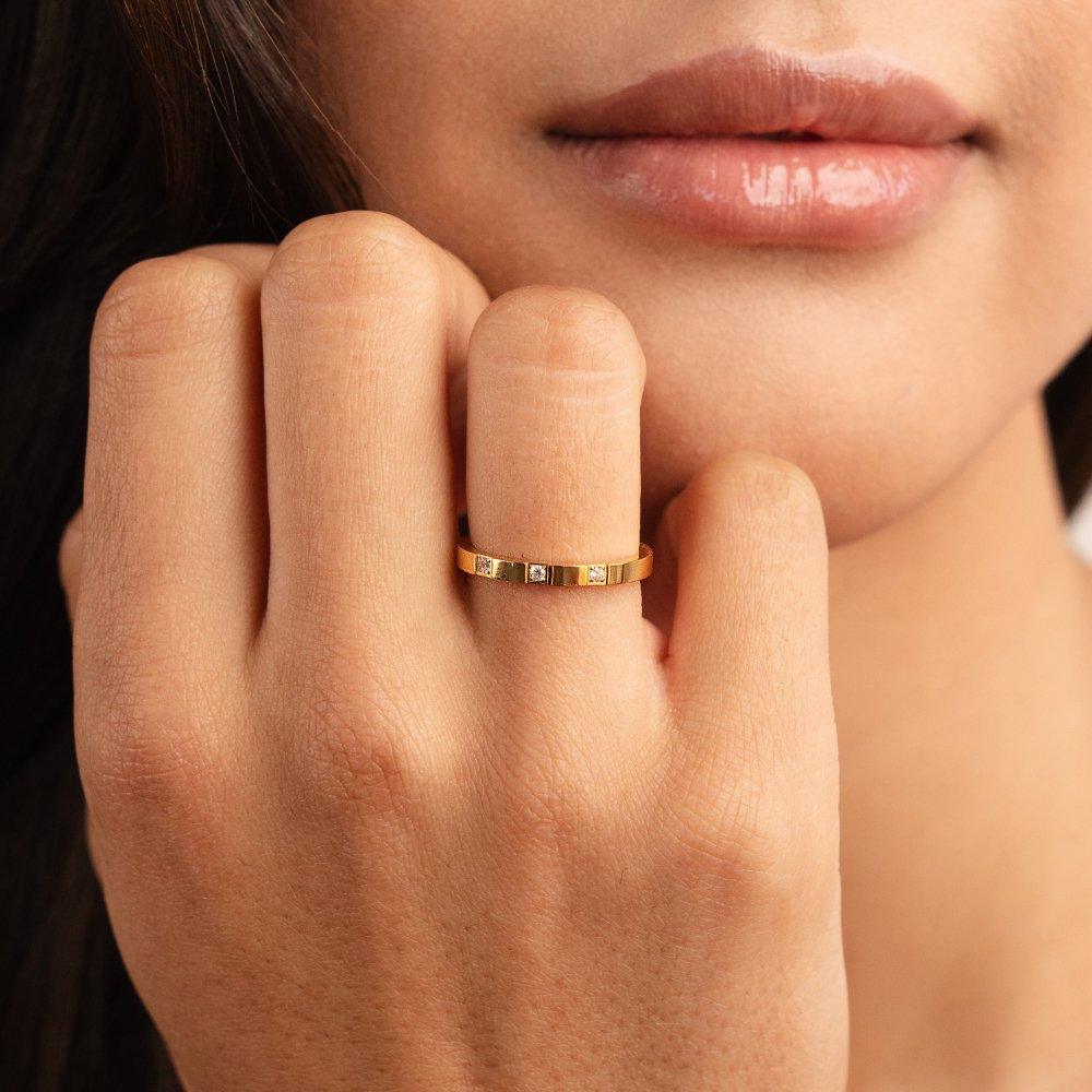 Single Spark Ring