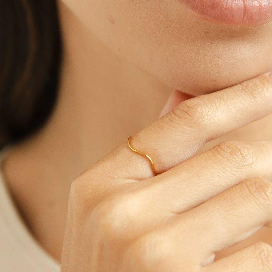 Ocean Curve Ring