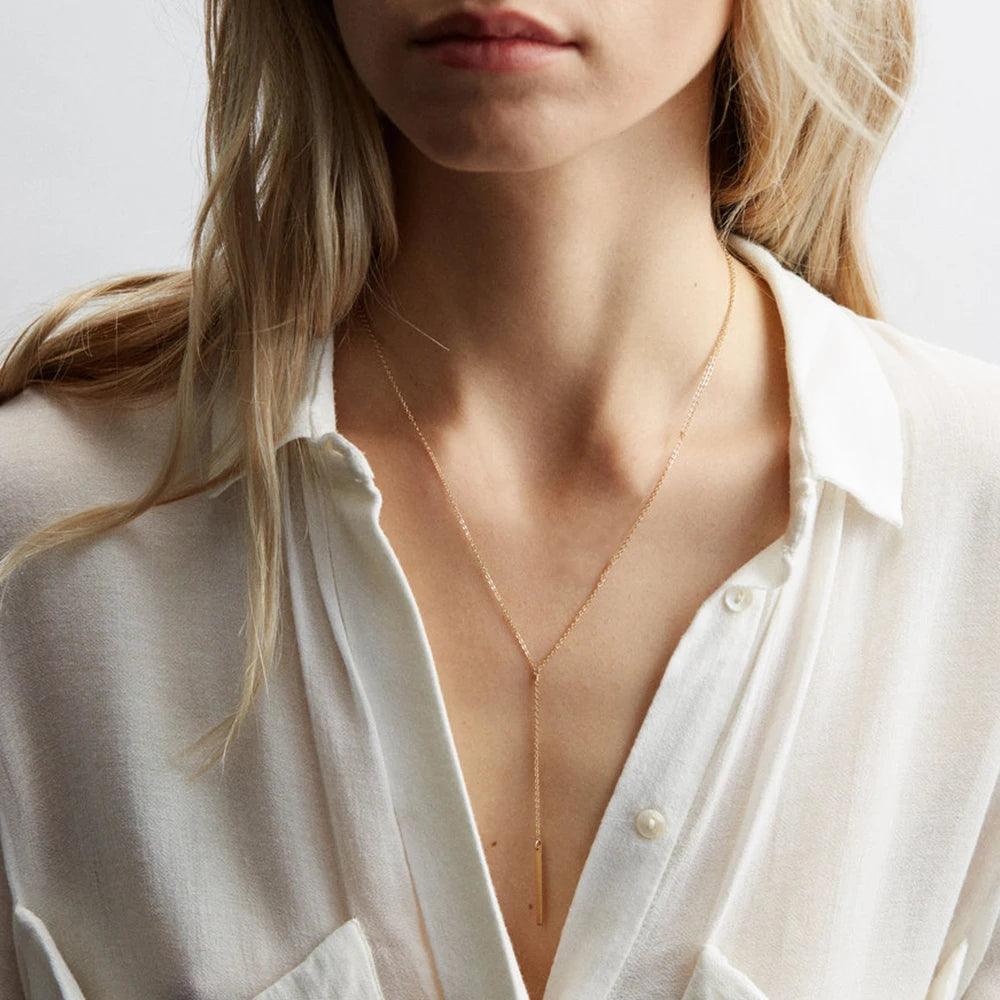 Eve Y-Necklace – 18K Gold, Waterproof & Hypoallergenic