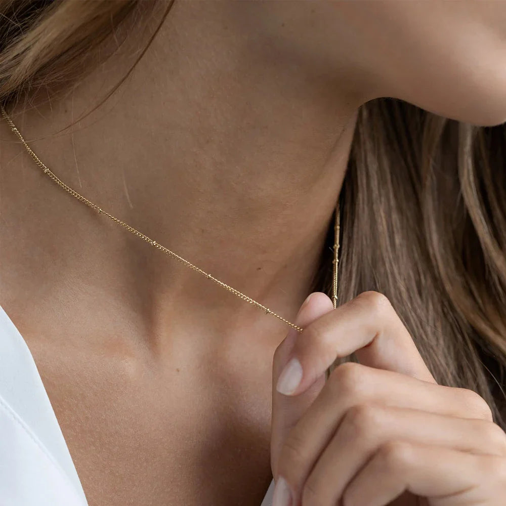 Amira Minimal Necklace