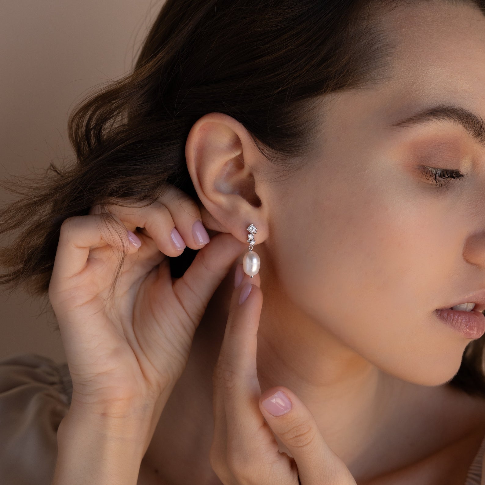 Ivy Drop Earrings – 18K Gold, Waterproof & Hypoallergenic