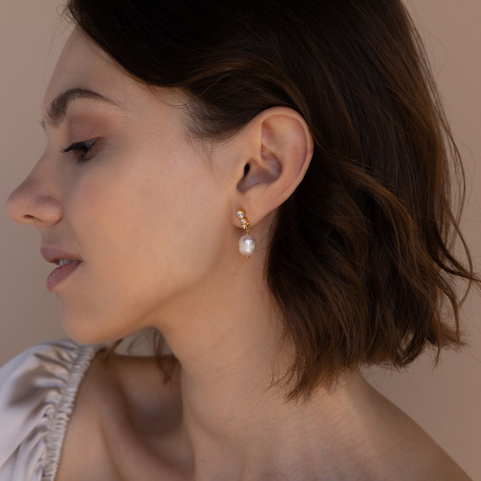 Ivy Drop Earrings – 18K Gold, Waterproof & Hypoallergenic